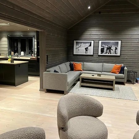 Cozy Modern With Outstanding View In Sogn 度假居 *